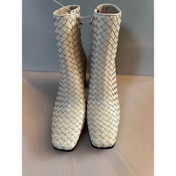 PAIGE Frances Ankle Boot bone leather size 10 (new) $398.00 retail price - Picture 8 of 10